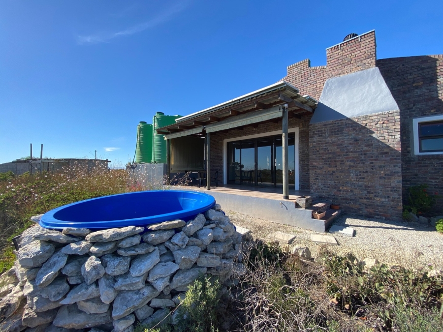 Commercial Property for Sale in Hartebeesfontein Western Cape